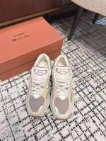 代购级，高版本 ，男加20 Loro Piana New Balance合作款正式发布 邂逅一场工艺热情 LP正式推出限量New Balance合款 990v6