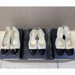 Chanel 奶奶香菱格纹芭蕾舞鞋，侧空凉鞋~~ 时尚走秀款 拼接色混搭，最新电绣菱格Logo工艺，1.5cm平跟 6.5cm粗跟小logo点缀，演绎时尚！怎么