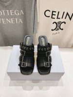 高版本出厂420 Dior*迪奥2025Ss罗马系列高跟拖鞋公主范十足，颜色非常抬肤色，迷人的复古美感 夏季必备单品，无论是上班还是平时穿着，绝对是满满的清新感