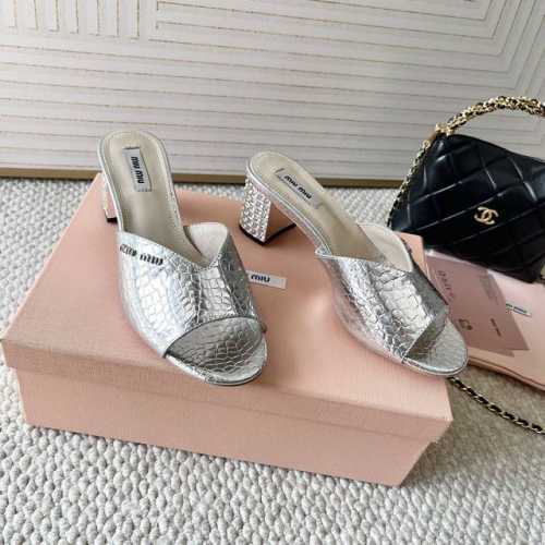 miumiu缪缪25年春夏新品 miu家 水晶粗跟高跟凉拖鞋 跟高:6-7cm羊皮 真皮底正码:35-39订做40.41.42