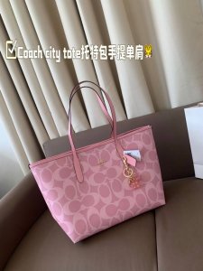 柔雾粉 Coach & City Tote经典托特包手提单肩 Coach新款 托特包 奥莱款 Coach新款 可手拎 单肩百搭气质 Size：32*27 Log