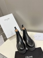 Celine思琳秋冬走秀款杨幂同款马丁靴、无敌显瘦马丁靴、做旧双色效果小牛皮皮质柔软鞋底厚5Cm左右、增高显腿细、原版定制小牛皮、牛皮内里真皮沿条原版开模大底s