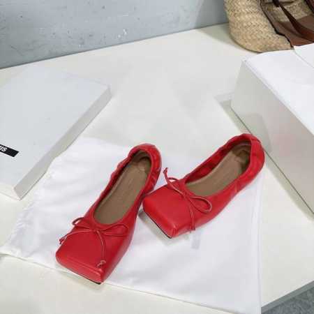 高品质出厂单鞋 ！小众潮牌Jacquemus25春夏新款方头鞋蝴蝶结半拖 单鞋！ 方头设计真的好时髦！牛仔裤 小裙子搭配不在话下！可可爱爱没有脑袋 四方方的 时 - 点击图像关闭