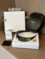 代购级260 全套包装 Dior 发箍两用太阳眼镜 ，潮款，原厂镜片能100% 防紫外线。尺寸91口11 看到这个设计的第一眼！就在想设计师真的有点东西啊！怎么