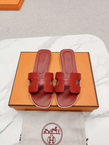 顶级版本，Hermes 爱马仕2022早春新款 拼接工艺全新改版 Hermès 包装升级版型做工材料升级～Hermes市场最高版本纯手工拖鞋 2022早春新款原