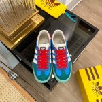 顶级版本升级版 adidas x Gucci联名款运动鞋 春夏新品 专柜新款拼色联名款运动鞋情侣款休闲板鞋系列～ 这一季的新配色绝了爆款 融汇两个品牌丰富且历史
