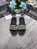 橙子出厂价p dior 迪奥 春夏新款 刺绣厚底拖鞋 休闲凉拖 厚底 5Cm 码数 35-42