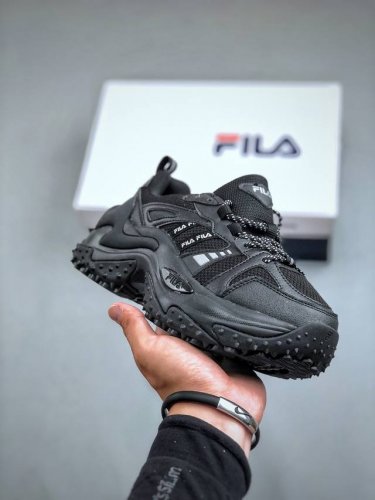 E 斐乐fila Sport Interaction Iii 3代系列低帮厚底增高百搭休闲运动慢跑鞋 F12W411105Fbk 尺码：35-41 半