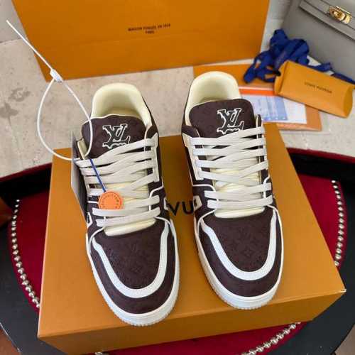 代购级别 2024 Louis Vuitton LV Trainer！#54系列 运动鞋欧洲代购1W 购入！ 爆拆开发 大底和面料私模 ，完美调整至原版一致较果