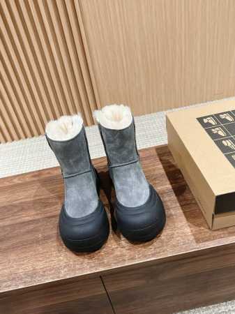 谁说雪地靴就一定是臃肿不堪的呢？这么好看的设计你见过吗？，保暖的同时一样可以时尚啊 增高保暖休闲运动百搭的一款！！！ 不爱受束缚的你被冬天困住了吗 在漫天寒风中 - 点击图像关闭
