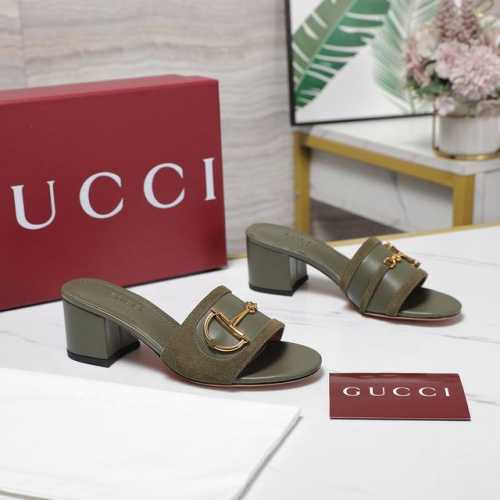 工厂P价 女装女鞋 运动原单 最高版本 Gucci2025最新D字链条扣拖鞋系列 原版一比一 踮脚工艺同原版一样 中跟拖鞋 凉鞋 配最新D扣作为品牌的标志性象征