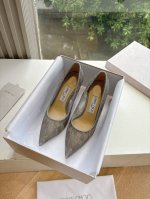 G987所见即所得Jimmycho*吉米周25S早春爆品 顶版 尖头水钻中空高跟鞋 这也太仙了叭 像艺术品一样美到窒息的很生动形象 很温柔很仙女 仿佛能闻到花的