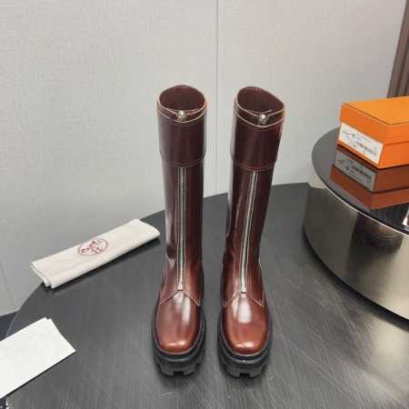 独家顶级版本 HERME*H家24vs秋冬新款靴子系列 爱马仕 HERMES 高筒拉链修身瘦腿圆头高靴 这双靴子应该是爱马仕“平替”了纽约博主的超摩登经 - 点击图像关闭