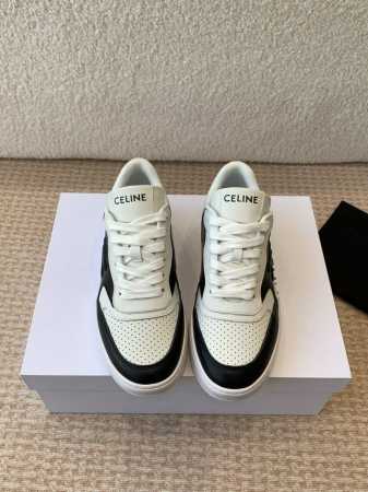 CELINE思琳赛琳 厚底 小白鞋 鞋后帮和侧面压印CELINE标志厚底面包鞋2025春夏新款 凯旋门徽标系带 简单舒服，干净利落，增高显腿细无论是单穿还是搭配 - 点击图像关闭