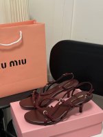 橙子出厂价p miumiu 缪缪 春夏新款 细带高跟凉鞋 猫跟后空凉鞋 跟高 6Cm 码数 34-41