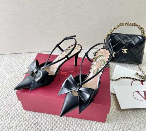 代购版 valentino华伦天奴 25年新款 Vt尖头蝴蝶结高跟凉鞋 跟高:8Cm size 35-39订做40.41.42不退不换