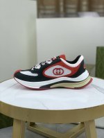 出厂价 顶级版本 Gucci 古奇 最新款限定款情侣升级版休闲鞋！材料均为高端材料定制，超级好看，进口电绣工艺，请各位看清细节认准品质，独家开模高端大底，高品质