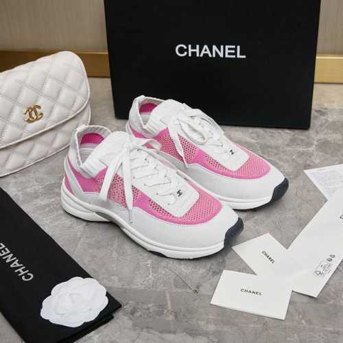 chanel香奈儿 专柜顶级休闲款运动鞋 这款经典设计 鞋面多种工艺电绣的风格 大底却时尚运动 不平凡的拥入了多种配色元素 多元化混搭非常好看百搭 休闲 时尚