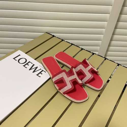 出厂 Hermes 爱马仕顶级专柜 官网同步 八色首发 爱马仕 新款H拖 官网同步 明星同款 小红书推荐种草 原版开模 代购版本 进口小羊皮 真皮 垫脚羊皮 私
