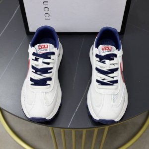 出厂价 品牌：古奇gucci 标准码：男码38 44 等级：官网同款 高品质男鞋 材料：原版网面材质 搭配舒适透气内里 原版防滑耐磨橡胶轻便大底 款式类别：男士