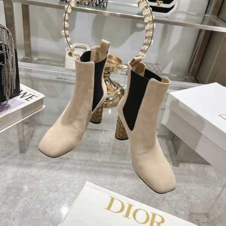 出厂 Dior 迪奥2024秋冬新款Icon系列骑士女靴 明星同款CD字母logo圆柱跟机车短靴 圆头低跟一脚蹬弹力靴 材质：鞋面进口麂皮绒: 进口皱漆羊皮+水 - 点击图像关闭