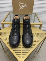 定做款 出厂价 。Christian Louboutin Cl红底鞋 专柜系列，情侣休闲板鞋 独家热款发布活动乳胶垫脚成品大底车线女35-40#男38#-46,