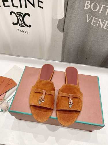 高版本出厂 Loro Piana* Lp 诺悠翩雅2025Ss春夏新款拖鞋 市场顶级品质 极简高级大方～高级而舒适的气息～ 夏天当然就得美美哒～ 上脚柔软舒适度