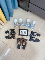 出厂价p 高端版本。Dior男士拖鞋，高端大气上档，专柜对比质量 鞋面纯手工拉线，原生麻与生胶底组合，透气防滑大底，内里透气舒适小绵羊羊皮，密度100％舒适，原