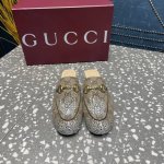 Gucci 古驰顶级品质①面料：牛皮 牛皮压字母 字母材料点钻②内里／垫脚:羊皮里③大底：原版意大利真皮底④码数：35-42 40.41.42定做不退换 包装：