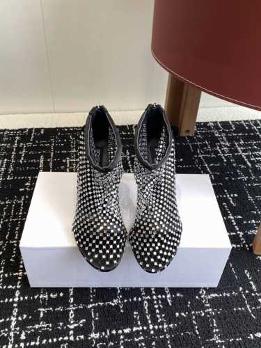 代购级460 D&G古典与现代碰撞出的意式浪漫美学杜嘉班纳 Dolce & Gabbana 真丝系列 超高跟凉靴 线条，版型，看得到的高级感，非市场通货可比 D