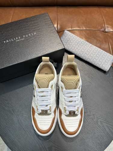 philipp plein 顶级 Size:38-44 38.45定做 [philip plein]2025新款上市，顶级原单品质， 由混合皮革制成的低帮运动鞋