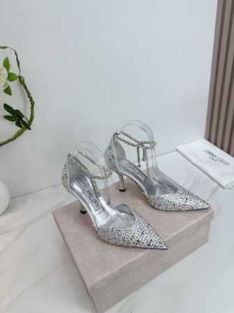 出厂 Jimmy Choo 吉米周 是一个非常全面之尊贵时尚生活品牌 香港,美国等大时尚博主及明星的同款表带女士高跟 中跟 平跟后空凉鞋系列 澳大利亚尖头 圆头 - 点击图像关闭