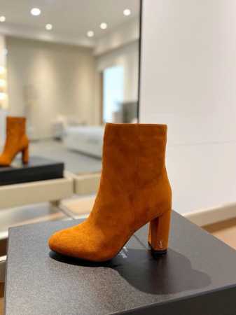 年度畅销款 圣罗兰 秋冬新款 圣罗兰 Saint Laurent0， 开始叫做Yves Saint Laurent 或 简 做YSL，是法国人伊夫 圣 罗伦 Y - 点击图像关闭