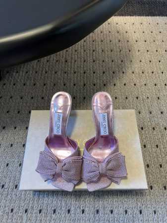 代购级Jimmy Cho*早春水晶钻扣凉鞋 拖鞋Jimmy Choo 周仰杰25春夏系列 重逢惊艳 优雅邂逅 碰撞之美 时尚国外博主同款街拍推荐 造型大胆别致 - 点击图像关闭