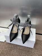 工厂p价p J‘Adior织带女鞋 迪奥 Dior 2025 春夏新款Toujours 冲孔刺绣字母Logo中跟蝴蝶结拼色单鞋 市场顶级高端版本 材质：鞋面进口
