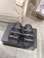 出厂 * 2025新款凉拖鞋精致双C钻扣原板开发鞋面；进口羊皮内里；丝绸羊皮垫脚；丝绸羊皮大底；超辕三件套组合大底码数；35-42订做40-41-42 原版专柜