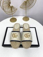 GUCCI 长期做货 最新！弹簧扣 渔夫鞋 市场顶级版本，官网同步，永不过时，超级舒适，四季都可以穿，上脚超美绗缝真皮徽标渔夫鞋。 鞋面：采用特殊进口羊皮 大底