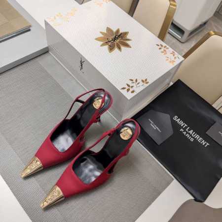 SAINT LAURENT ” SYL圣罗兰 顶级版本25SS众明星网红追捧的T形细高跟，经典字母铁头小方扁头后空凉鞋。SYL 2025官方VIP 贵宾版金花磁 - 点击图像关闭