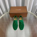 工厂P价P 男款+10 顶级版本 代购品质 原版开发 Loro Piana 诺悠翩雅 Ss最新款升级版平底吊坠流苏乐福鞋，超级爆炸真皮流苏情侣款单鞋。一年四季都