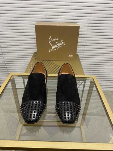 定做款。出厂价 。Christian Louboutin Cl红底鞋 专柜系列，休闲皮鞋 独家热款发布活动乳胶垫脚成品大底车线#男38#-48,全球供货 顶级版
