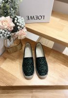 loewe罗意威 代购级 秋冬新款渔夫鞋，舒适轻便百搭，采用超甜马卡龙色系，这款单鞋采用高端亚麻布面料制成，饰有3D工艺细节设计，少女糖果色，在炎热的夏季来临之