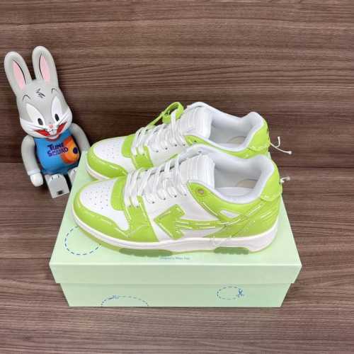 顶级版本Tfboys X Off-White 圆头系带低帮板鞋情侣款白荧光。 美国设计师Virgil Abloh 以年轻世代的流行文化为号召，-手创立奢华街 头