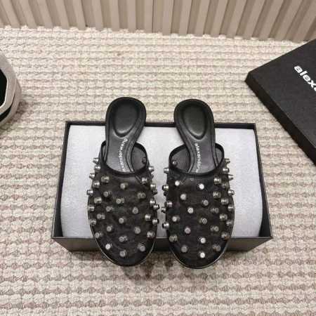 Alexander Wang 亚力山大王 2025早春新款铆钉 网布半托拖鞋平底拖鞋 简约时尚 鞋面:进口牛皮 内里:进口牛皮里 垫脚:进口真皮大底 码数:35 - 点击图像关闭