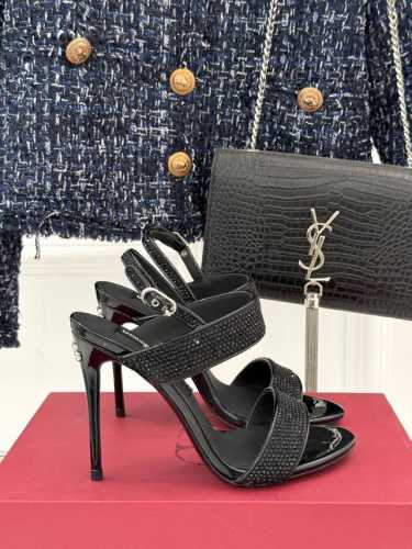 厂价 Doolce&Gabbana25S春夏 水钻高跟凉鞋 面料采用原版定制材质 内里踮脚均为羊皮 意大利进口牛皮大底 码数：35-39 40 41定制