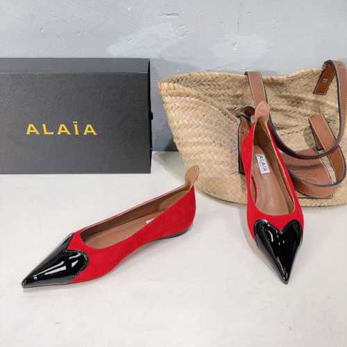 高品质出厂 ！小众潮牌Alaia 阿莱亚25春夏 走秀款爱心羊京高跟鞋！最近超火的一款高跟鞋 章小蕙同款 人气超高的一款高跟鞋 浪漫又迷人 舒适百搭配上不同款式