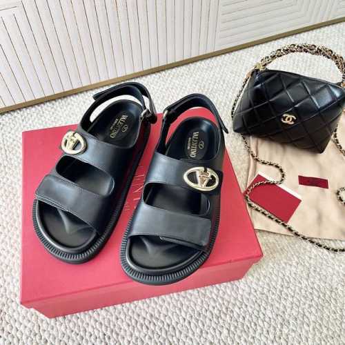 valentin o ss24 new arrival～华伦V家魔术贴凉鞋size 35-41