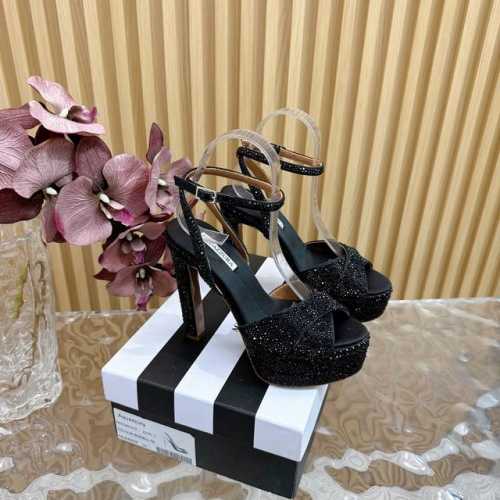 2024春夏新款 AQUAZZURA Zp 原版开模 新品防水台高跟凉鞋 采用原版定制真丝制成，原版开模施华洛奇水钻装饰扣，超闪 大底金色标志性菠萝微标赋予单品