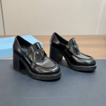 开边珠-亚光面 普拉达prada 粗跟防水台高跟鞋 三角标乐福鞋 35-39 40、41定做不