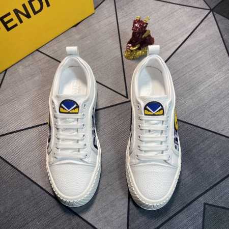工厂价 Fendi 芬迪 男士最新款休闲鞋！专柜同步上市！原版一比一复刻。全进口官网一比一牛皮面料。内里采用头层顶级羊皮，原版原厂特供橡胶大底。引领时尚新概念。 - 点击图像关闭