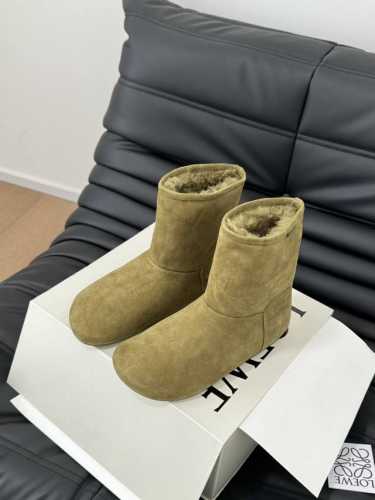 代购级别 Loewe大头呆萌雪地靴 新宠雪地靴！太好看了 对原版品质 色素统一 Size:35-39 其他码数定做